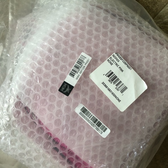 NWT MCM Studded Backpack Hot Pink - Picture 2 of 10